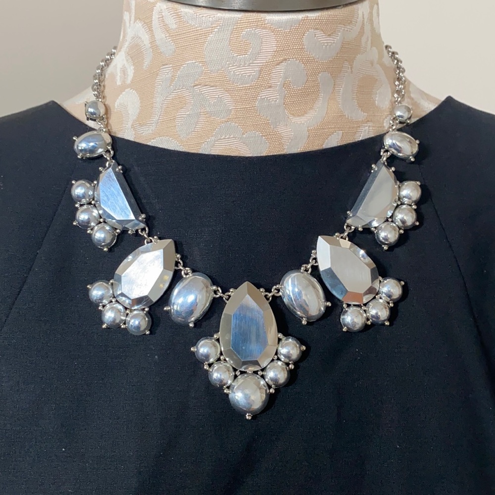 Kate Spade Metallic Silver Daytripper Necklace